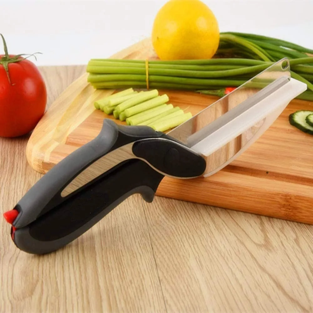 Kitchen Scissors with Cutting Board – 2-in-1 Chopping Tool for Fast Food Prep