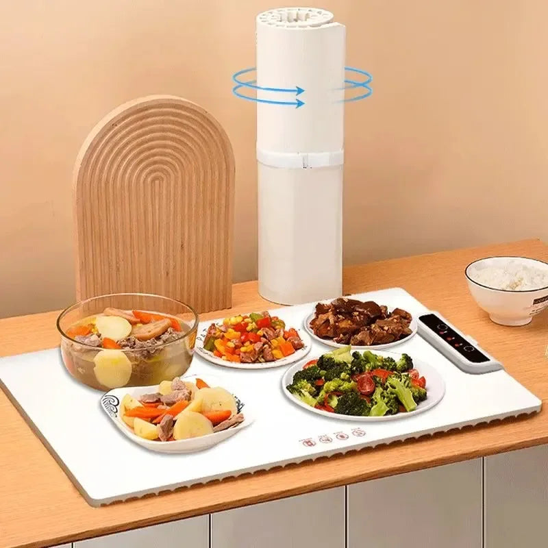 Portable lunchbox warmer in use