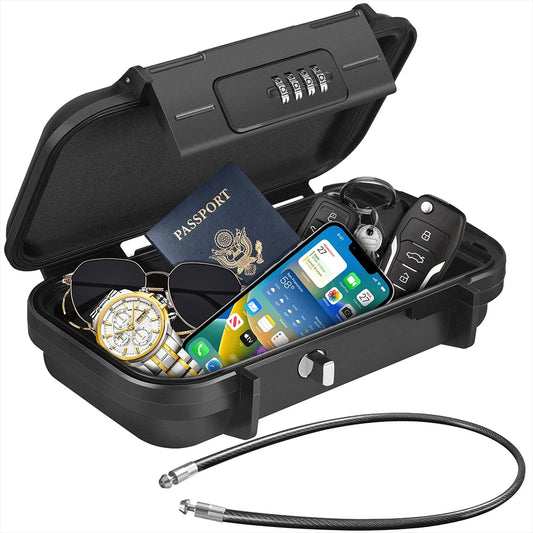Portable safe lockbox with combination lock