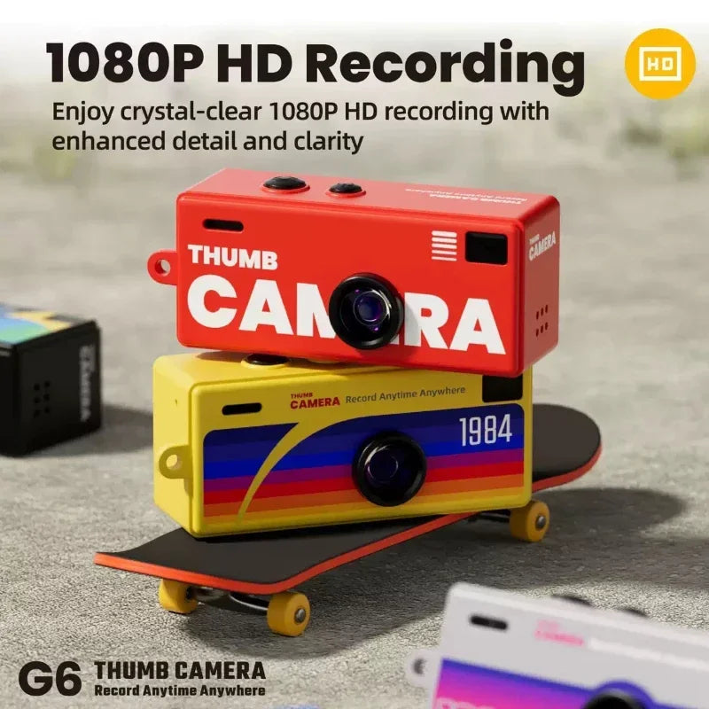 Retro-style thumb camera with LCD screen