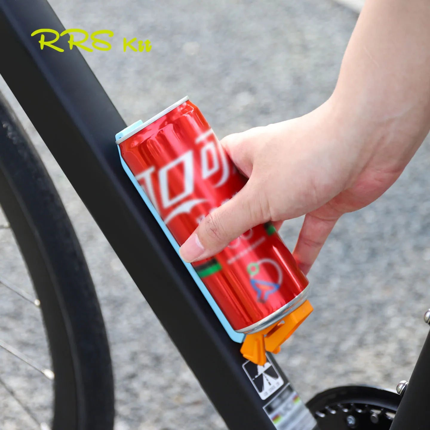 Universal bicycle bottle cage